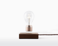 FLYTE - Zweeflamp Walnut