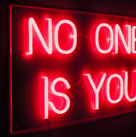 LED NEON WANDLAMP - no one