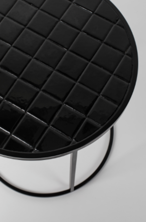 GLAZED SIDE TABLE - Black